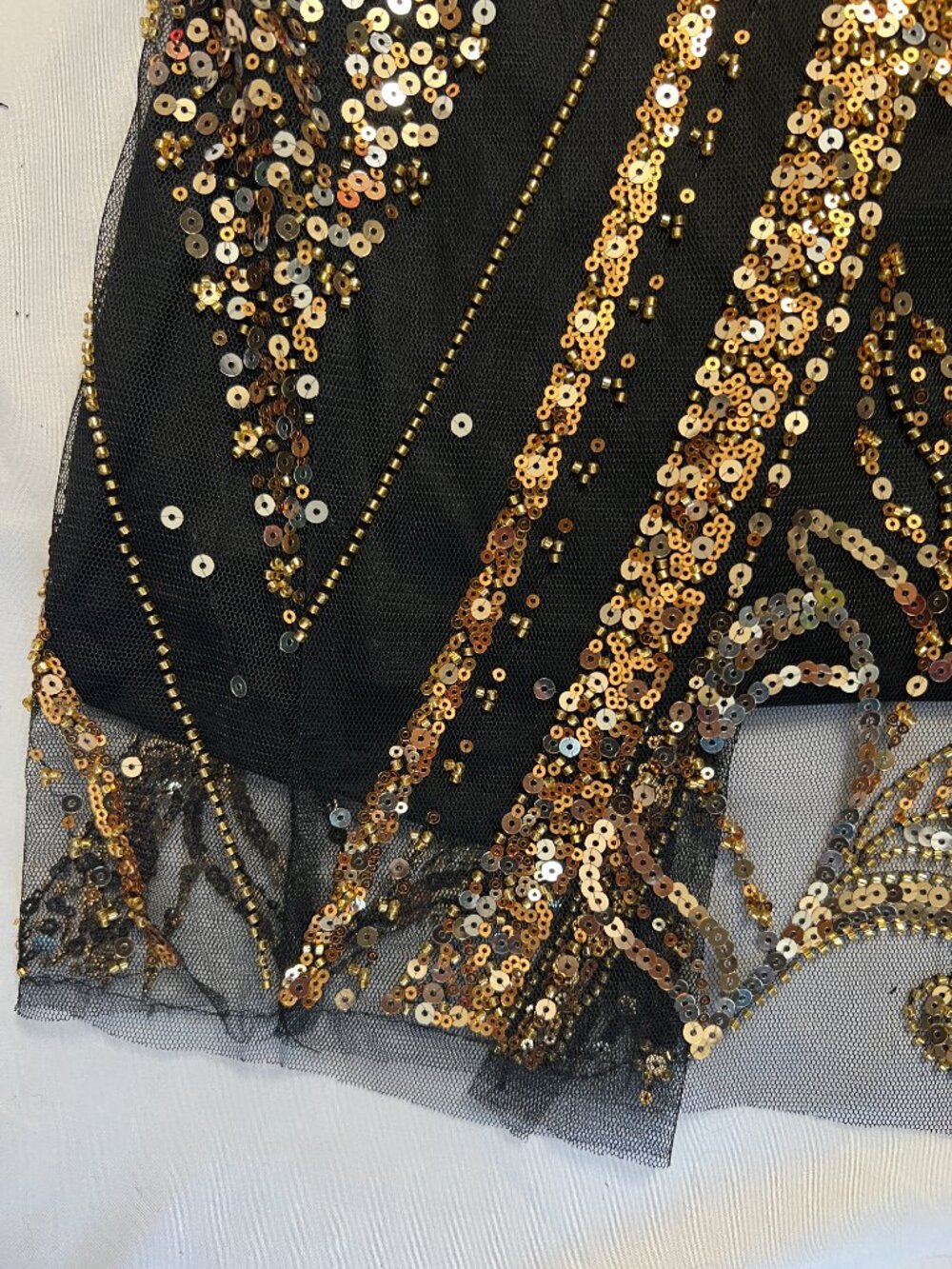 1920s Flapper Batwing Sleeve Sequin Evening Gown - Picture 10 of 10